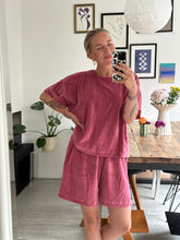 Afbeelding in Gallery-weergave laden, SET: ABBY T-SHIRT &amp; NOVÈL SHORT - Old pink

