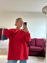 Afbeelding in Gallery-weergave laden, RUBY LONGSLEEVE - Red
