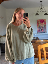 Afbeelding in Gallery-weergave laden, MARLEY SWEATER - Earth khaki
