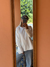 Afbeelding in Gallery-weergave laden, HOLLY LONGSLEEVE - Ecru
