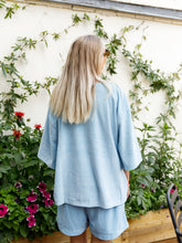 Afbeelding in Gallery-weergave laden, LENNY T-SHIRT - Soft blue
