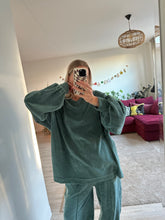 Afbeelding in Gallery-weergave laden, ROWAN SWEATER - Dusty petrol
