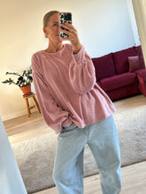 Afbeelding in Gallery-weergave laden, MARLEY SWEATER - Soft pink
