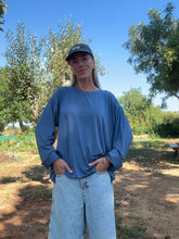 Afbeelding in Gallery-weergave laden, HOLLY LONGSLEEVE - Bamboo Denim
