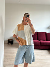 Afbeelding in Gallery-weergave laden, ABBY T-SHIRT - Unique piece 11
