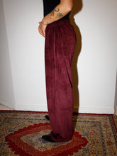 Afbeelding in Gallery-weergave laden, CLEO PANTS - Burgundy
