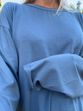 Afbeelding in Gallery-weergave laden, HOLLY LONGSLEEVE - Bamboo Denim
