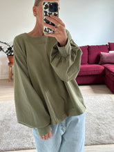 Afbeelding in Gallery-weergave laden, MARLEY SWEATER - Olive
