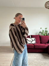 Afbeelding in Gallery-weergave laden, JAZZ SWEATER - Brown/beige velvet
