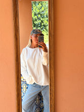 Afbeelding in Gallery-weergave laden, HOLLY LONGSLEEVE - Ecru

