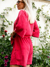 Afbeelding in Gallery-weergave laden, NOVÈL SHORTS - Raspberry red
