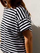 Afbeelding in Gallery-weergave laden, RIVA T-SHIRT - Stripe
