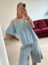 Afbeelding in Gallery-weergave laden, ABBY T-SHIRT - Unique piece 4
