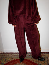 Afbeelding in Gallery-weergave laden, CLEO PANTS - Burgundy
