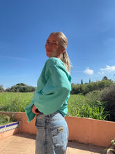 Afbeelding in Gallery-weergave laden, JAZZ SWEATER - Turquoise
