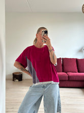 Afbeelding in Gallery-weergave laden, ABBY T-SHIRT - Unique piece 6
