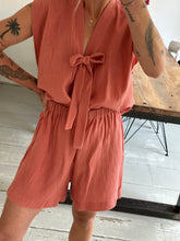Afbeelding in Gallery-weergave laden, NOVÈL SHORTS - Peach pink
