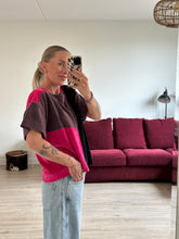Afbeelding in Gallery-weergave laden, ABBY T-SHIRT - Unique piece 10
