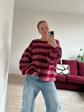 Afbeelding in Gallery-weergave laden, MARLEY SWEATER - Old pink/Bordeaux velvet
