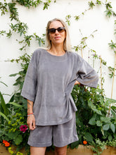 Afbeelding in Gallery-weergave laden, LENNY T-SHIRT - Grey
