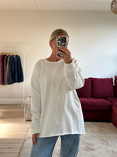 Afbeelding in Gallery-weergave laden, RUBY LONGSLEEVE - Off white
