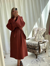Afbeelding in Gallery-weergave laden, BILLIE - TERRA

