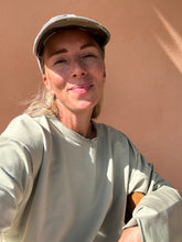Afbeelding in Gallery-weergave laden, HOLLY LONGSLEEVE - Earth khaki
