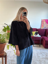 Afbeelding in Gallery-weergave laden, LENNY T-SHIRT - Black
