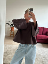 Afbeelding in Gallery-weergave laden, JAZZ SWEATER - Chocolate Brown
