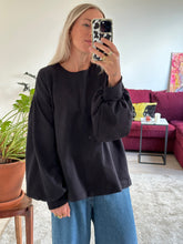 Afbeelding in Gallery-weergave laden, MARLEY SWEATER - Black
