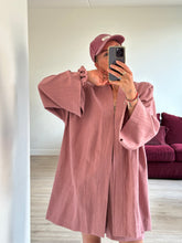 Afbeelding in Gallery-weergave laden, JUNE ROBE - Old pink
