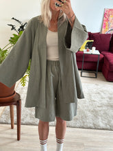 Afbeelding in Gallery-weergave laden, JUNE ROBE - Khaki
