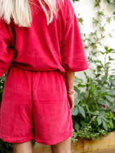 Afbeelding in Gallery-weergave laden, NOVÈL SHORTS - Raspberry red
