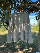 Afbeelding in Gallery-weergave laden, HOLLY LONGSLEEVE - Earth khaki
