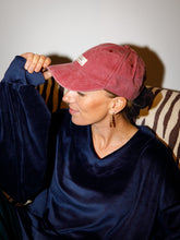Afbeelding in Gallery-weergave laden, LOD CAP - Dusty red
