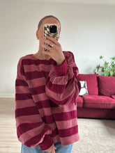 Afbeelding in Gallery-weergave laden, MARLEY SWEATER - Old pink/Bordeaux velvet
