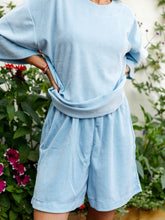Afbeelding in Gallery-weergave laden, NOVÈL SHORTS - Soft blue
