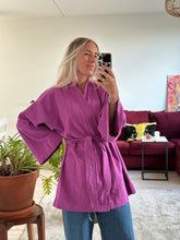 Afbeelding in Gallery-weergave laden, JUNE ROBE - Cyclaam
