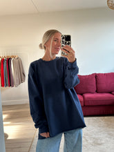 Afbeelding in Gallery-weergave laden, RUBY LONGSLEEVE - Navy

