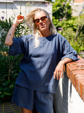 Afbeelding in Gallery-weergave laden, LENNY T-SHIRT - Denim
