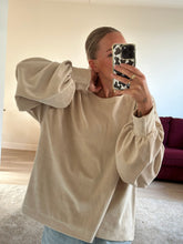 Afbeelding in Gallery-weergave laden, MARLEY SWEATER - Ecru
