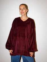 Afbeelding in Gallery-weergave laden, ROWAN SWEATER - Burgundy
