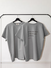 Afbeelding in Gallery-weergave laden, LODxLOIS T-shirt - Hou me los / grey
