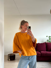 Afbeelding in Gallery-weergave laden, LENNY T-SHIRT - Corn
