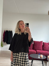 Afbeelding in Gallery-weergave laden, LIV T-SHIRT - Glitter
