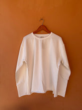 Afbeelding in Gallery-weergave laden, HOLLY LONGSLEEVE - Ecru
