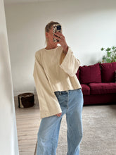 Afbeelding in Gallery-weergave laden, JAZZ SWEATER - Ecru
