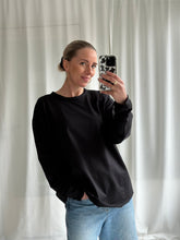 Afbeelding in Gallery-weergave laden, LOUWI LONGSLEEVE - Black
