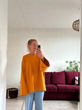 Afbeelding in Gallery-weergave laden, JOE SWEATER - Corn
