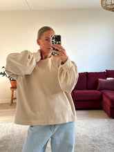 Afbeelding in Gallery-weergave laden, MARLEY SWEATER - Ecru
